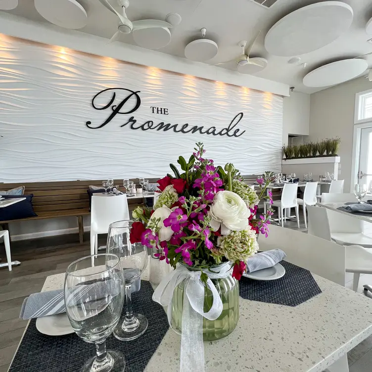 Oceanfront dining in Avon by the Sea, NJ - The Promenade, Avon-by-the-Sea, NJ