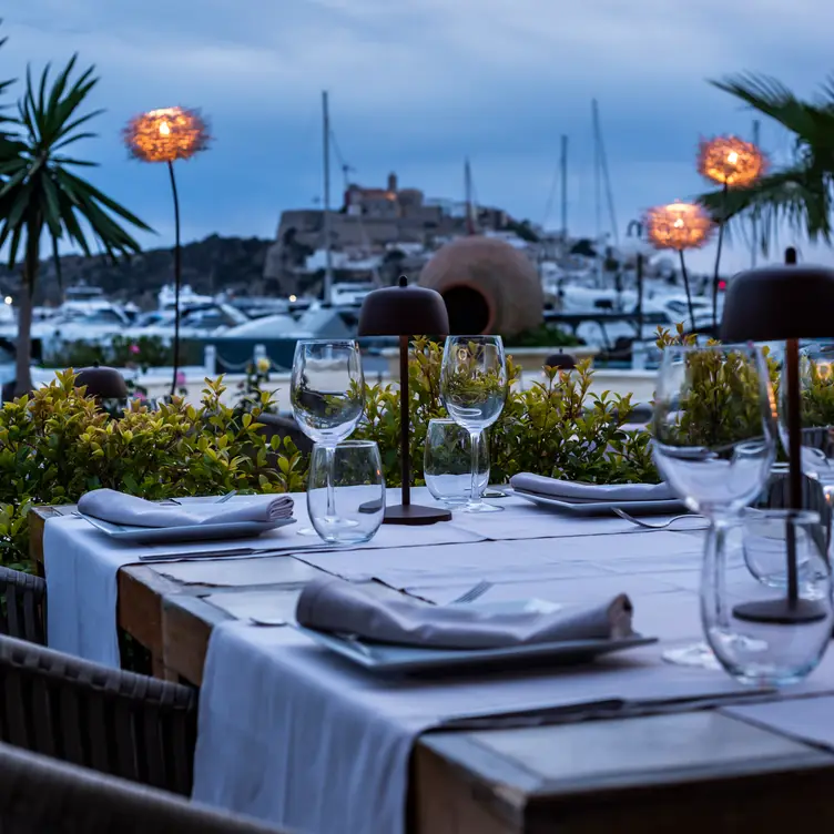 Piccola Cucina Restaurant Eivissa, Illes Balears Book on