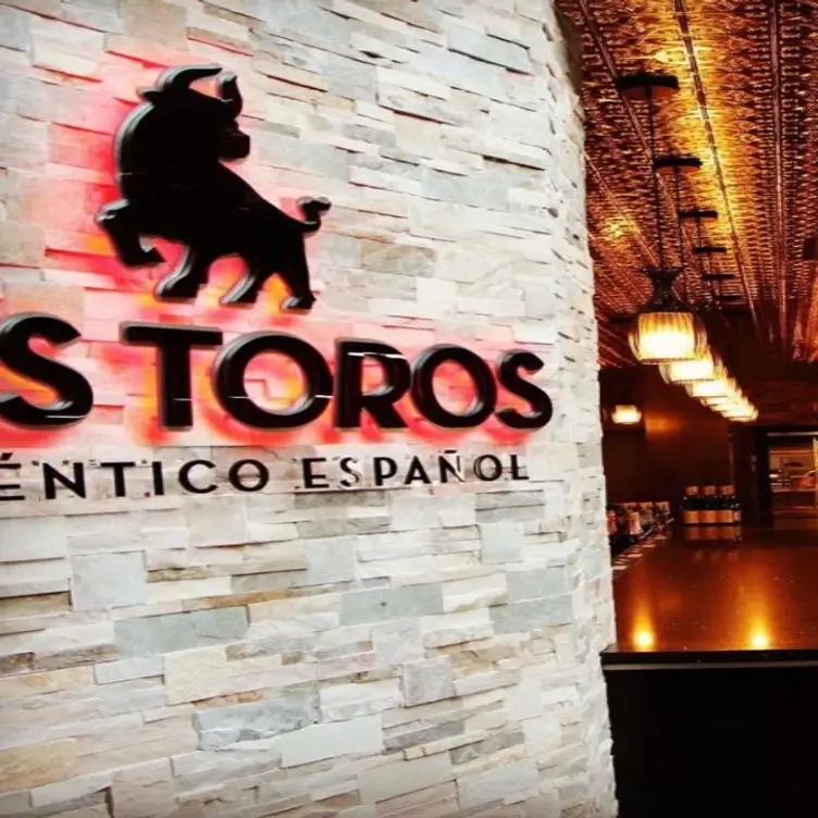 Vibrant ambiance, flavourful manu. Paella, Tapas.  - LOS TOROS Auténtico Español, Halifax, NS