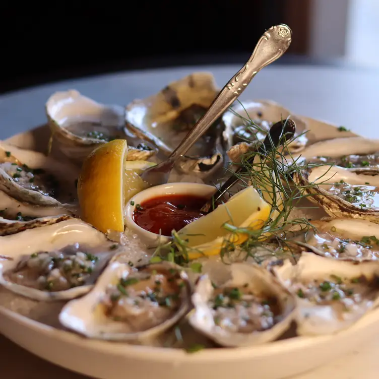 Oysters - Dirty Dog Jazz Cafe, Grosse Pointe Farms, MI