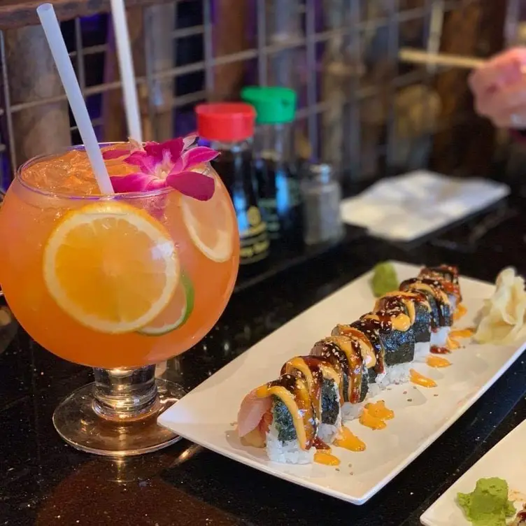 Famous Fishbowl & Sushi! - Shirasoni Japanese Restaurant - Stockton, Stockton, CA