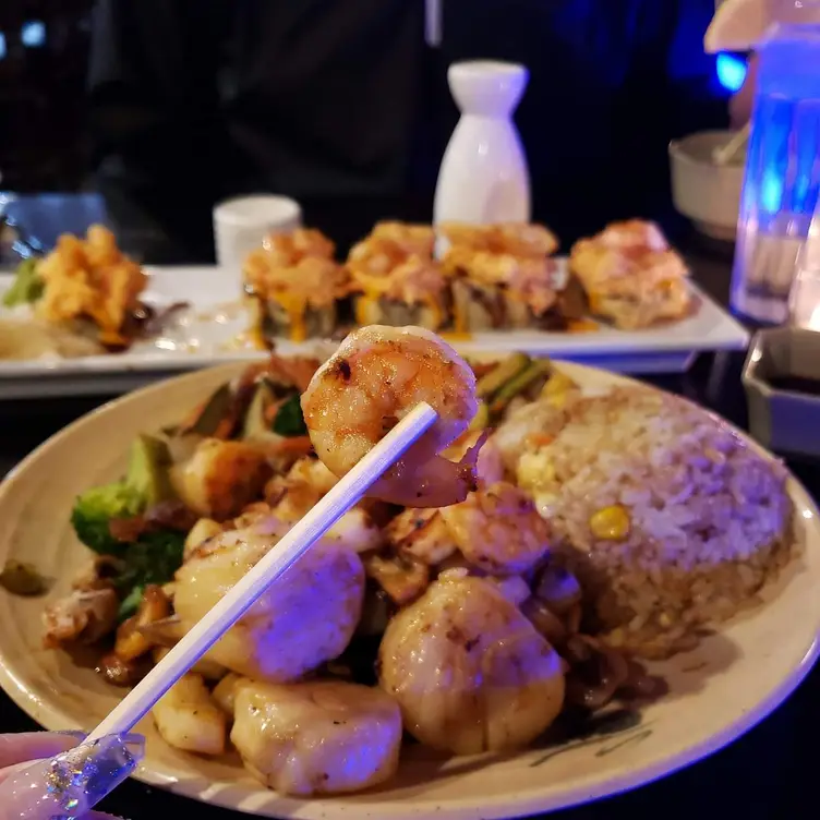 Sake, Sushi & Teppanyaki Dinner - Shirasoni Japanese Restaurant - Stockton, Stockton, CA