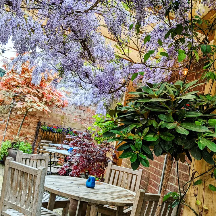 The Rustic Crust Pizzeria Restaurant Newark, Nottinghamshire Book