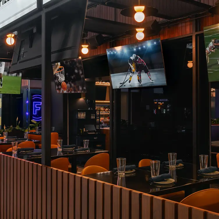 Flanker Kitchen + Sports Bar Restaurant Las Vegas, , NV OpenTable