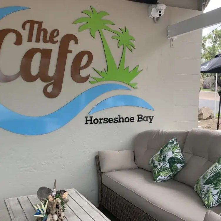 Cafe at Horseshoe Bay