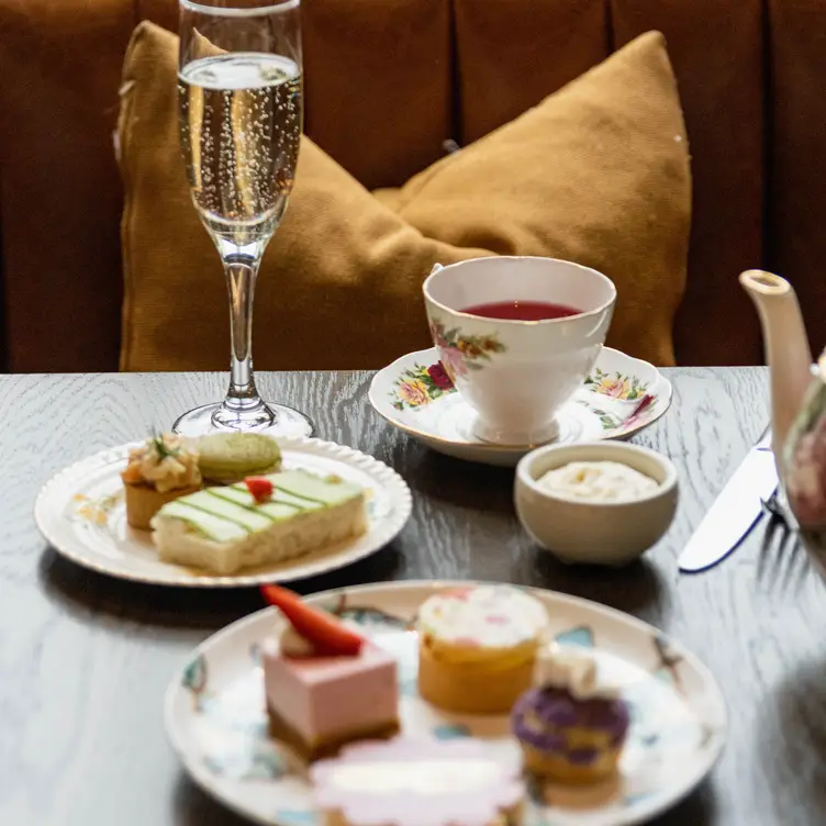 Afternoon Tea at The Fairmont Palliser, Calgary, AB