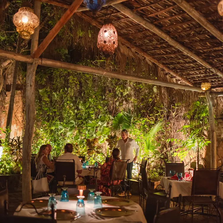 Garden Steakhouse by Tequila，BCSSan José del Cabo