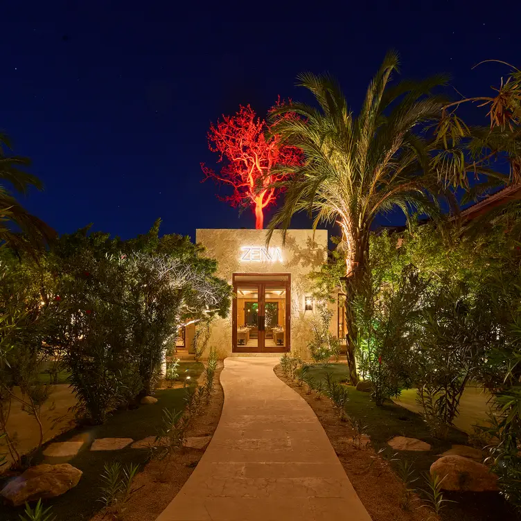 Space for your intimate and private Event - Zenna Restaurant, San Jos�é del Cabo, BCS