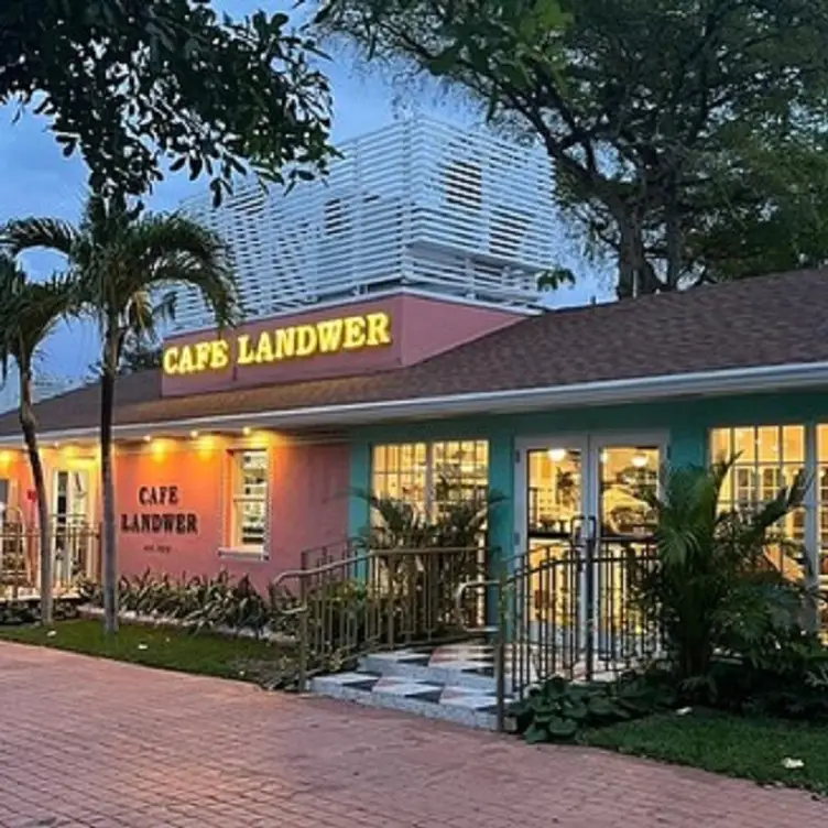 Cafe Landwer - Hallandale Beach, Hallandale Beach, FL