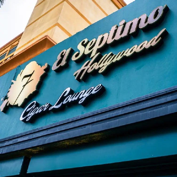 Exterior of El Septimo Hollywood Cigar Lounge - El Septimo Hollywood Cigar Lounge, Los Angeles, CA