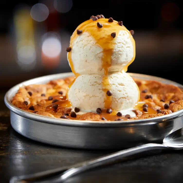 Salted Caramel Pizookie - BJ's Restaurant & Brewhouse - West Covina CA  West Covina