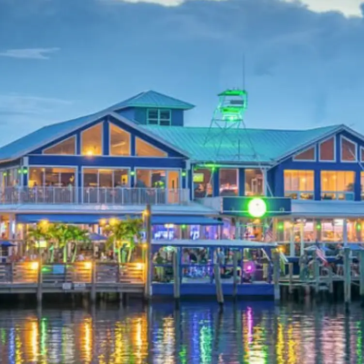 Two Georges Dockside Grille - Stuart，FLStuart