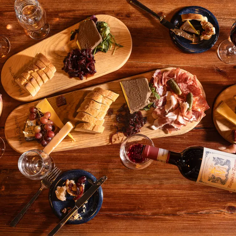 Wine Cellar - Sharing cheese &amp; Charcuterie boards - Fallon & Byrne Wine Cellar Co. Dublin Dublin