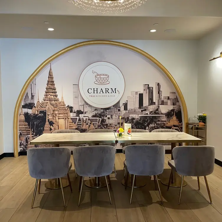 Charm Thai Kitchen & Bar，TXThe Woodlands