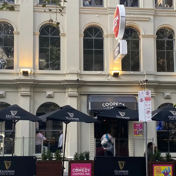 Traditional Pub in the CBD, Melbourne. - Coopers Inn, Melbourne, AU-VIC