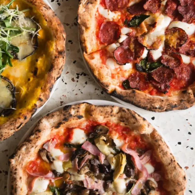 Cheekys Pizza + Bar，AU-NSWDarlinghurst