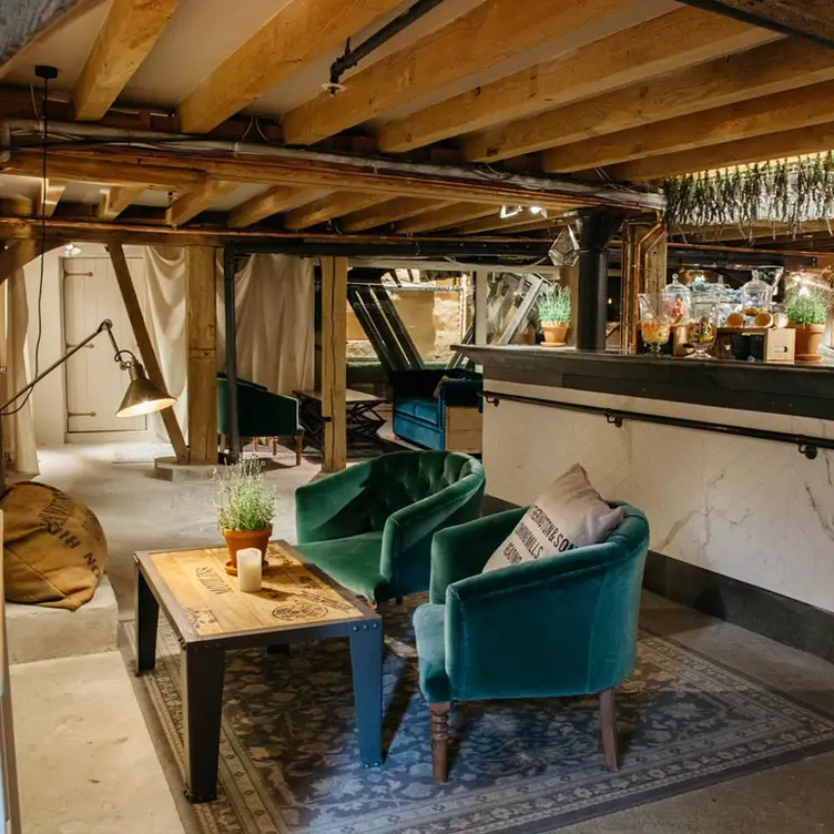 The Waterwheel Bar - The Mill at Sonning, Reading, Oxfordshire