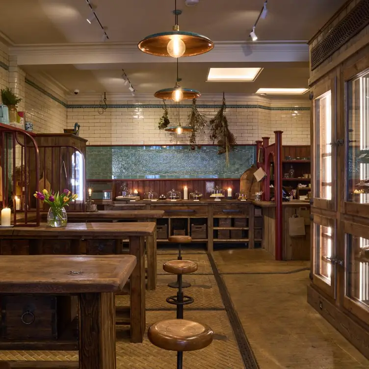 Interior - The Rex Deli, London, Greater London