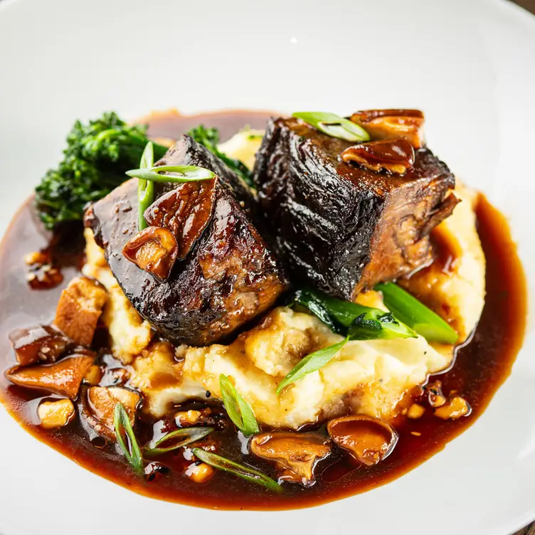 Shanghai Braised Short Ribs - Cooper's Hawk Winery & Restaurant - Doral, Doral, FL