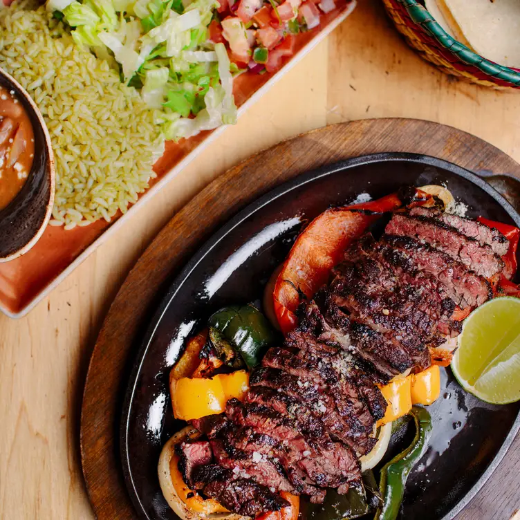 Sizzling Fajitas - Dos Caminos – Meatpacking，NYNew York