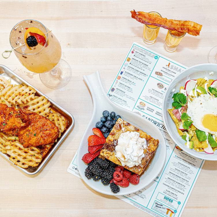 JoJo's ShakeBAR - River North Restaurant - Chicago, IL | OpenTable