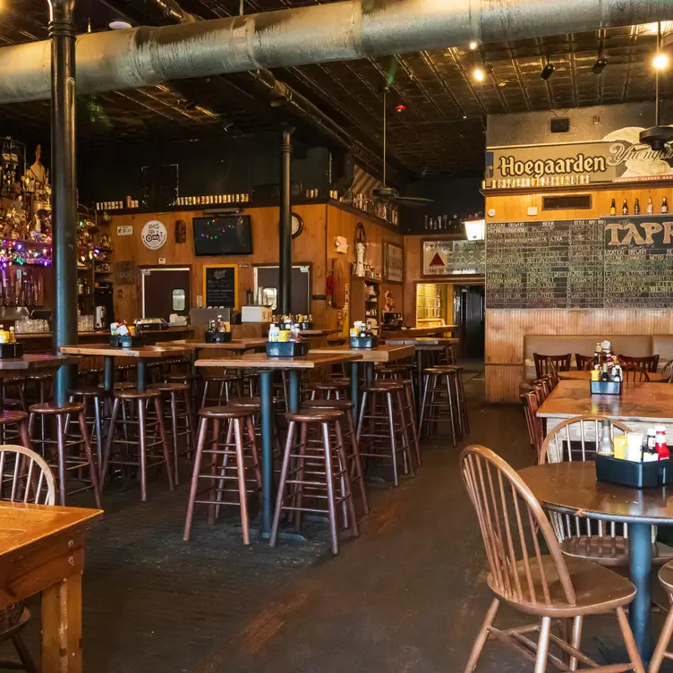 The Taproom- a San Marcos institution since 94 - The Taproom，TXSan Marcos