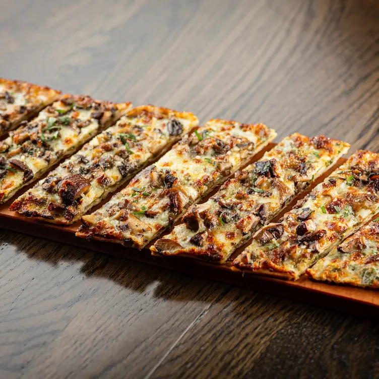 Wild Mushroom Flatbread - Cooper’s Hawk Winery & Restaurant -  Middleton, Middleton, WI