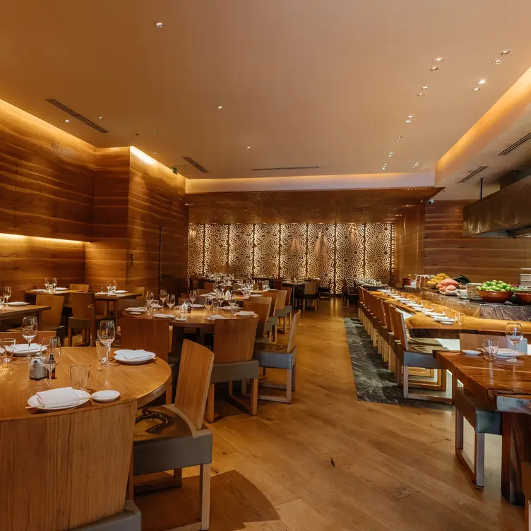 ROKA - Canary Wharf，London