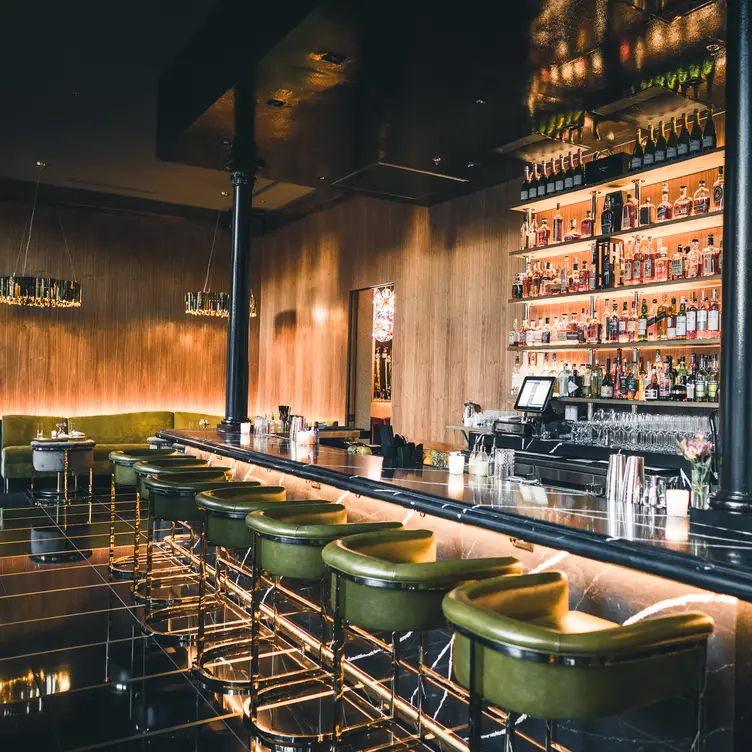 Front Bar Interior, Bourbon N' Bubbles - Bourbon N' Bubbles, Charleston, SC