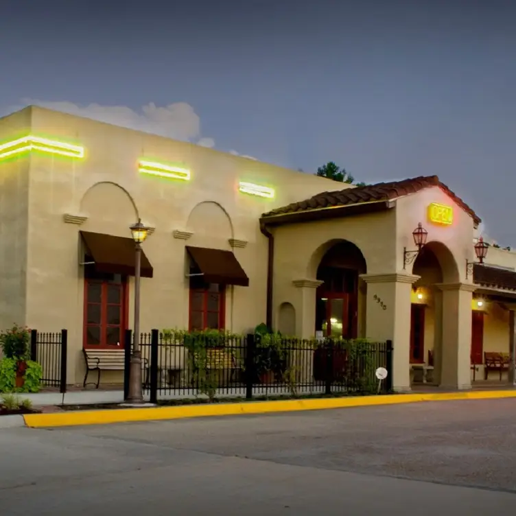 Louisiana Lagniappe Restaurant，LABaton Rouge