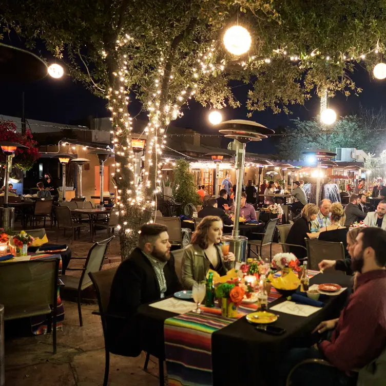 Enjoy the beautiful weather on our lovely patio! - Old Town Tortilla Factory，AZScottsdale