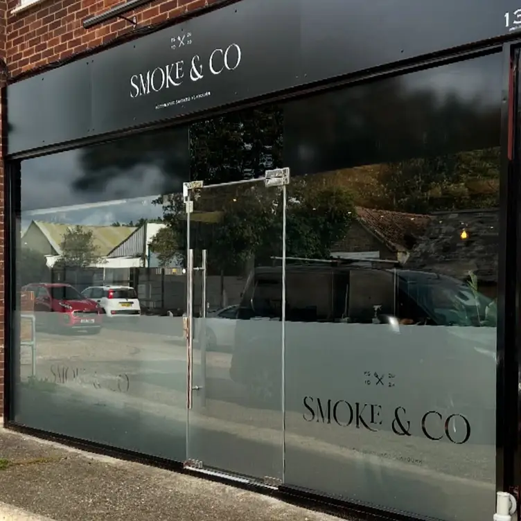 Smoke & Co, Kent, England