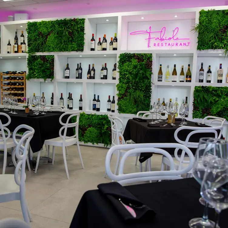 Fabiola Restaurant，PRGuaynabo