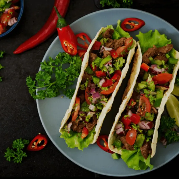 Placos Tacos Mexican Food & Bar