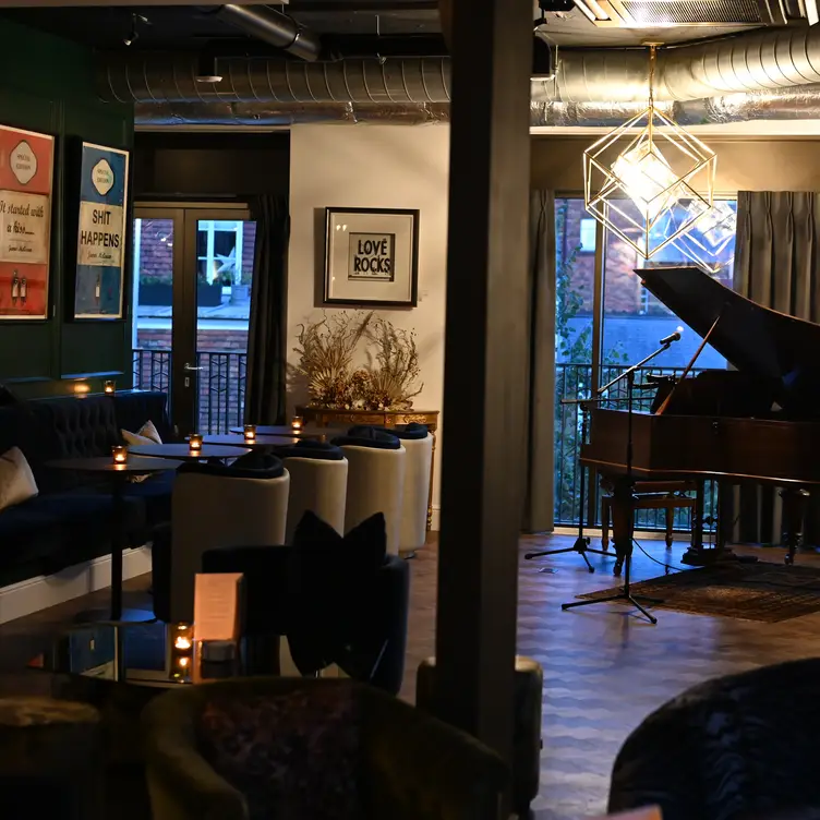 Piano bar with cocktails, wine and food boards. - Quantum Cocktail Lounge and Piano Bar, Tunbridge Wells, Kent