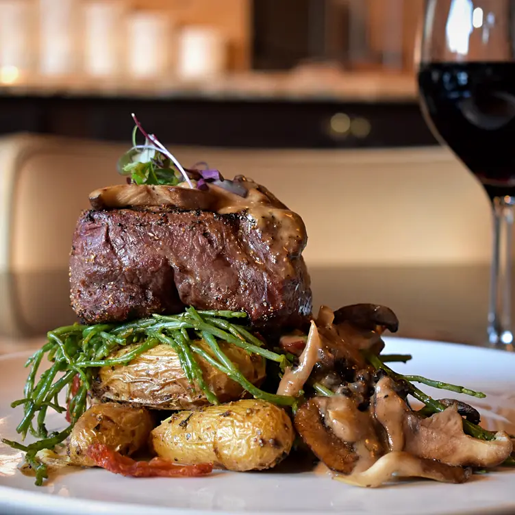 Steak Poivre - Bix Bistro, Davenport, IA