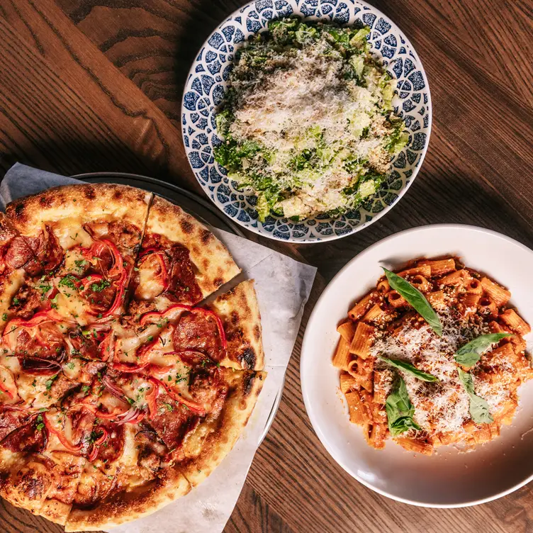 pasta pizza &amp; salad - Bar Siena - North Shore, Skokie, IL