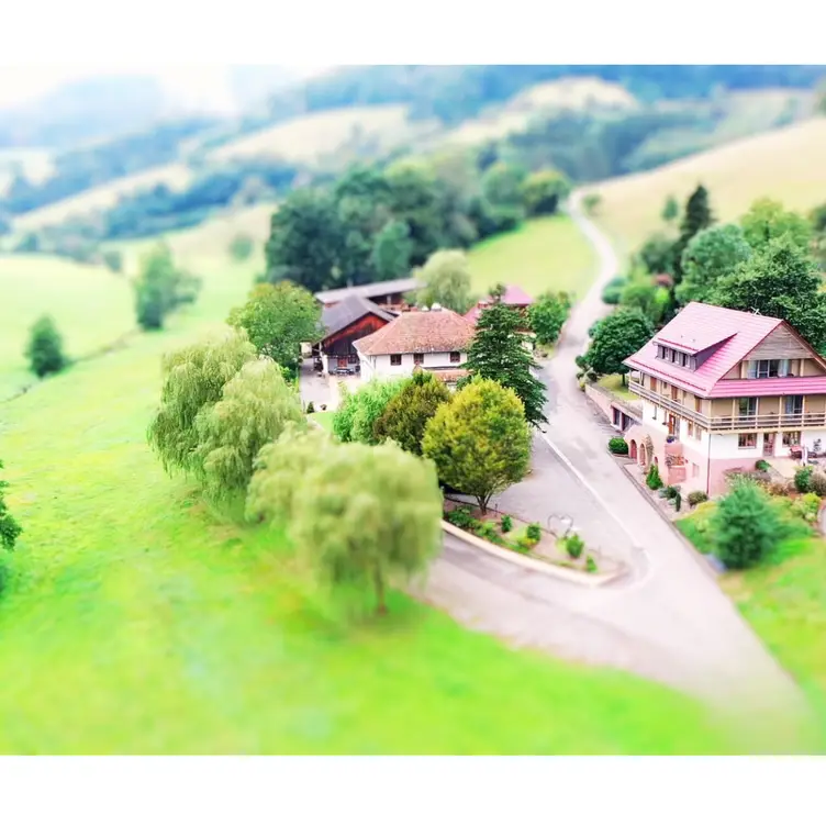 ankommen abschalte genießen Neumaiers Landgasthaus - Neumaier's Landgasthaus Zum Kreuz, Biberach, BW