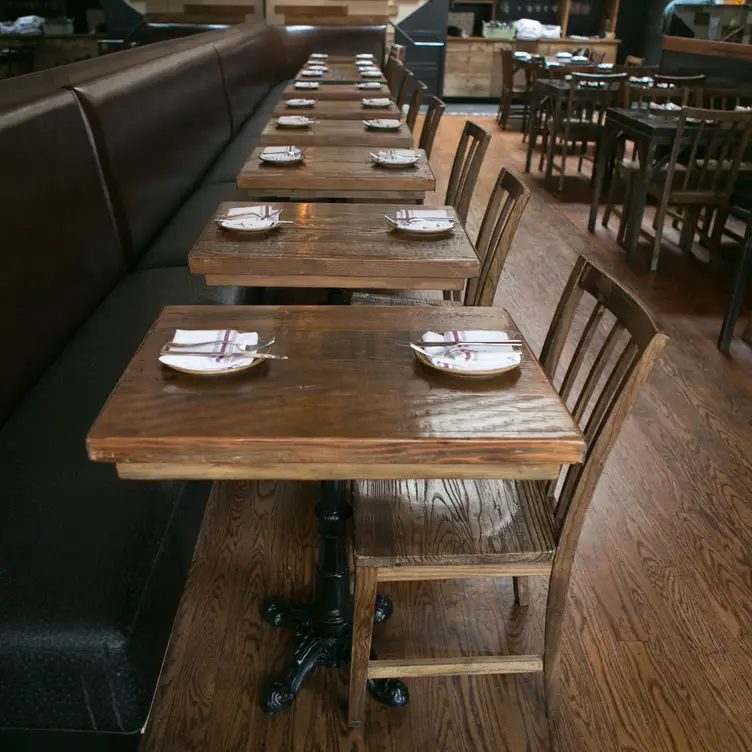 Tables - Reverb Kitchen & Bar - Permanently Closed, San Francisco, CA