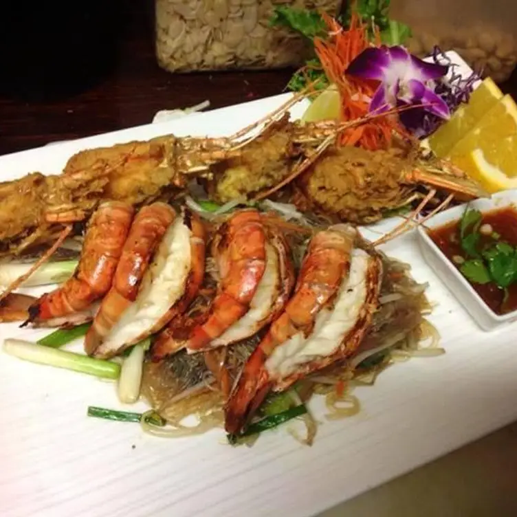 Malakor Thai Cafe Updated 2024, Thai Restaurant in West Palm Beach, FL