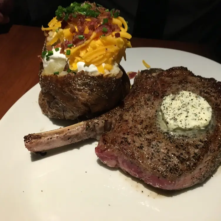 Restaurant Stoney River Steakhouse and Grill West End Nashville