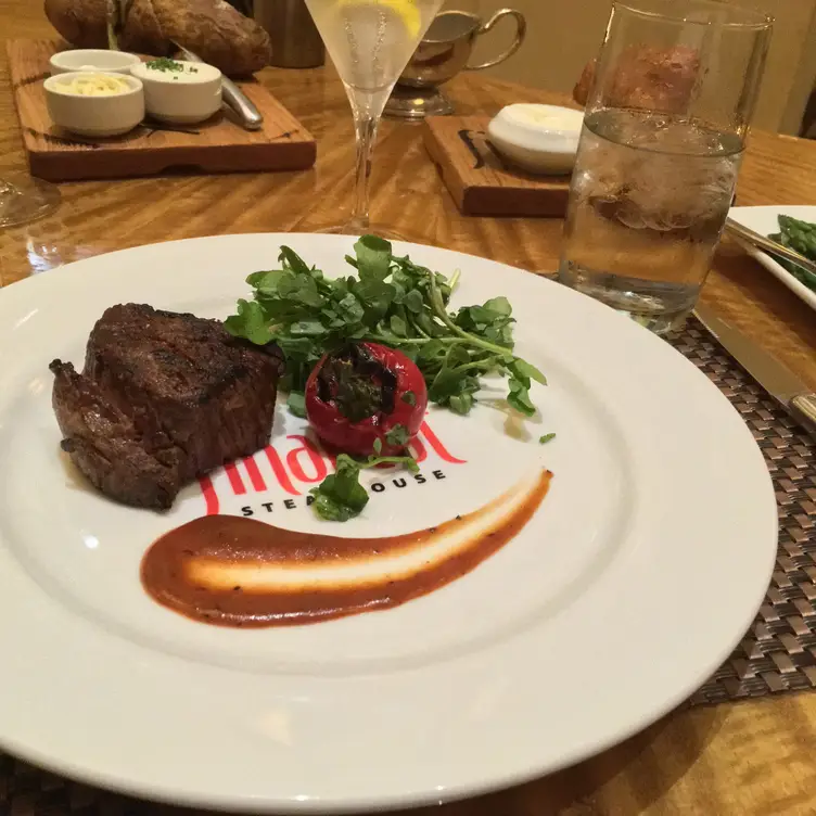 Final Cut Steakhouse Hollywood Casino at Penn National Race Course