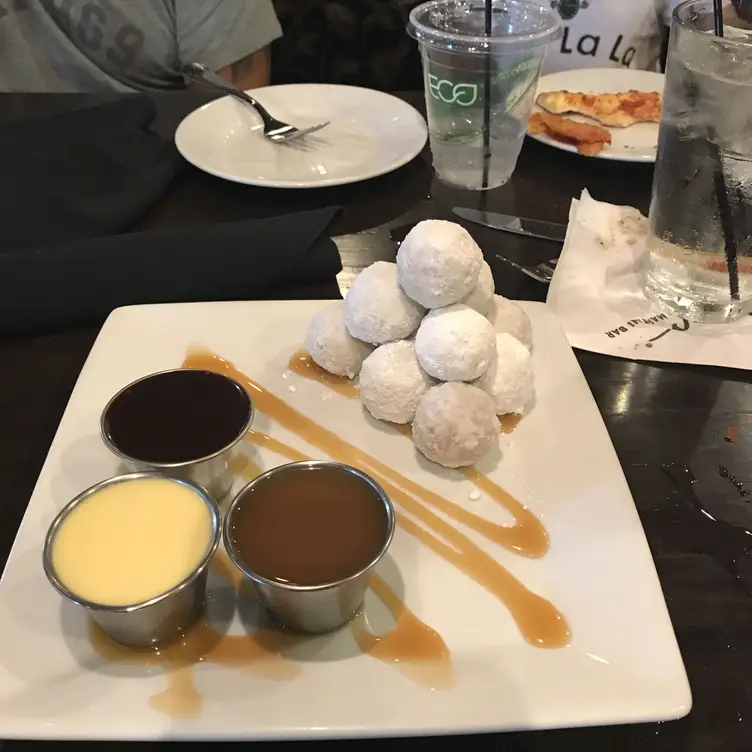 Restaurante Twigs Bistro and Martini Bar Station Park Farmington, , UT OpenTable