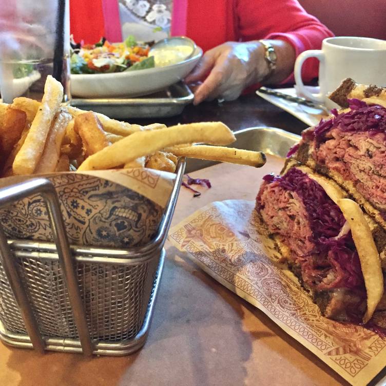 Guy Fieri S American Kitchen And Bar The Villages Restaurant