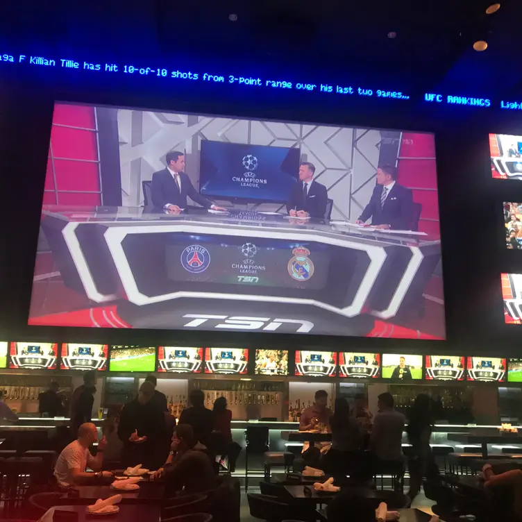 Restaurante RSReal Sports Toronto, , ON OpenTable