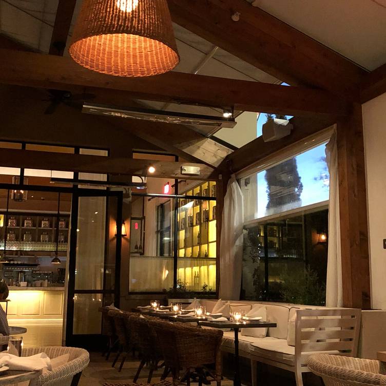 New Restaurant Fig and Olive in Fashion Island, Newport Beach