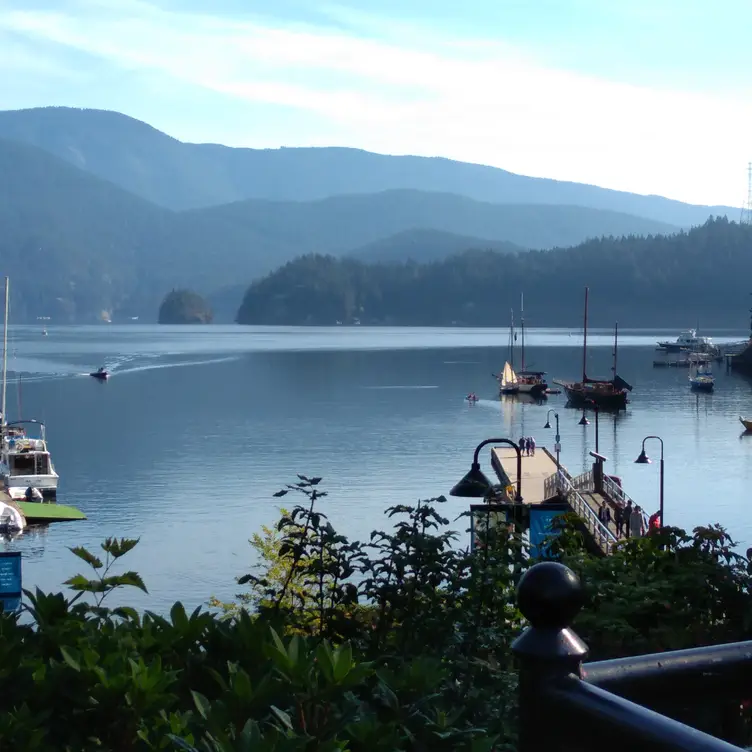 Restaurante Arms Reach Bistro North Vancouver, , BC OpenTable