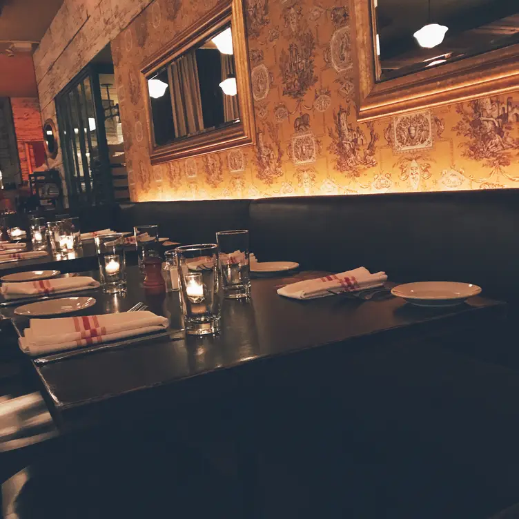 Almond Restaurant New York, NY OpenTable