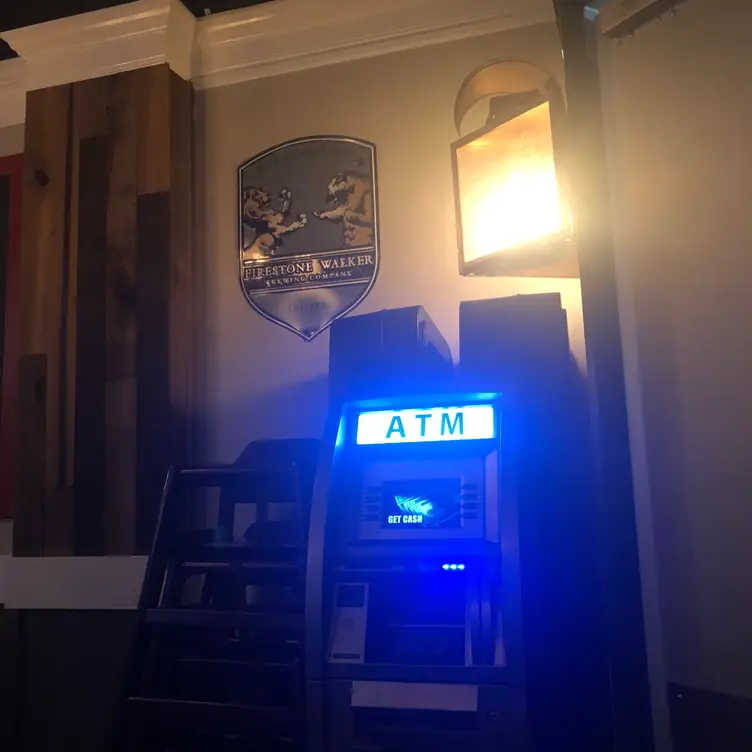 Restaurante Cedar Craft & Kitchen Glenolden, , PA OpenTable