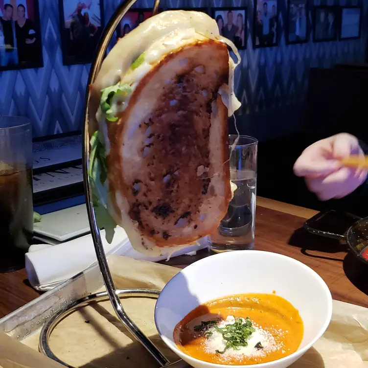 Kings Dining & Entertainment Boston Seaport Updated 2025, American